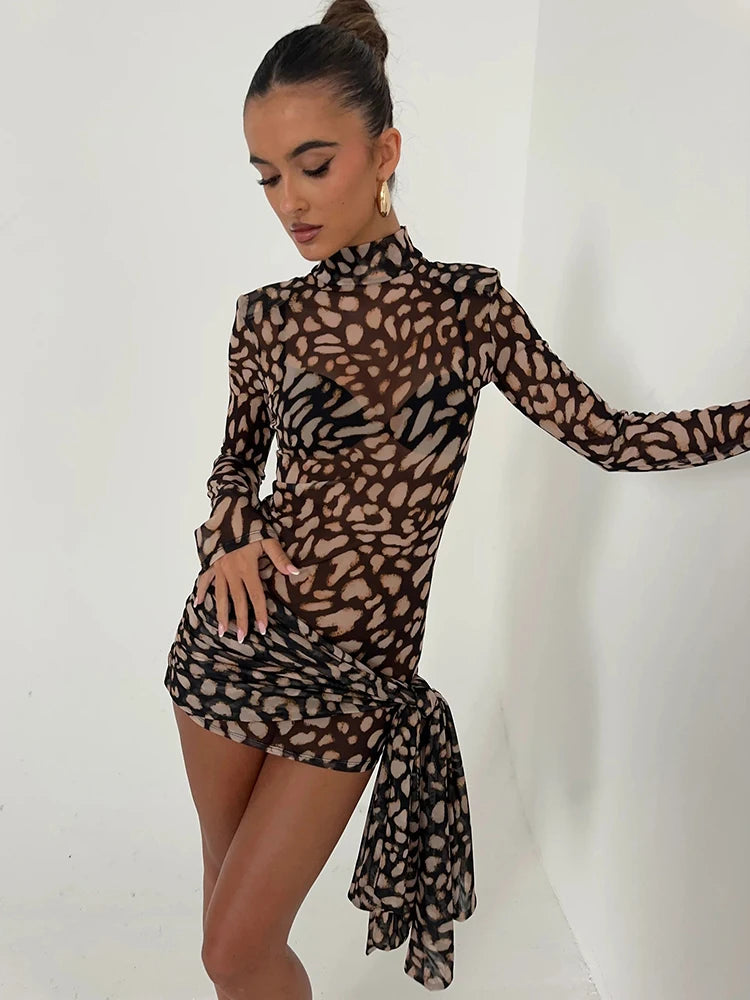 Mini Vestido Fantoye com Estampa de Leopardo