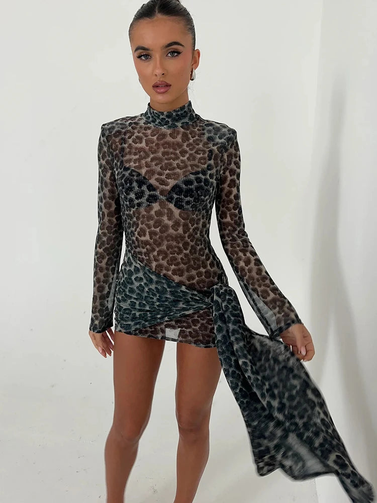 Mini Vestido Fantoye com Estampa de Leopardo