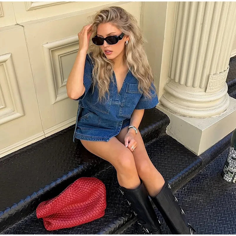 Conjunto Denim Chic – Camisa & Shorts Casual Elegante