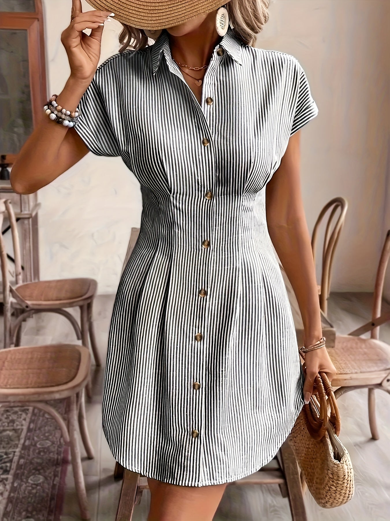 ✨ Elara Stripes – Vestido Camisa Elegante