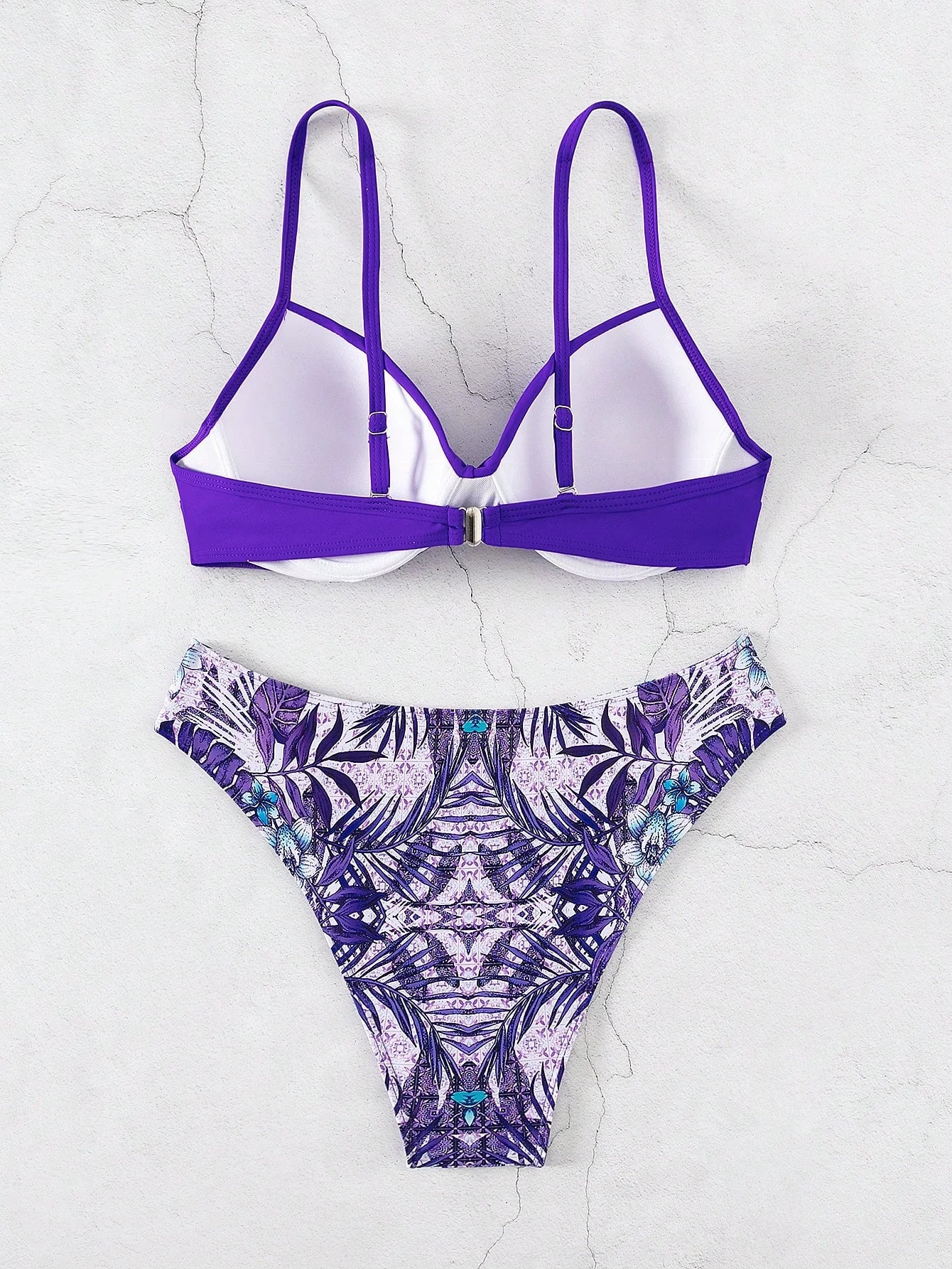 Biquíni Brasileiro Cruzado Safira com Alta Elasticidade e Design Exclusivo