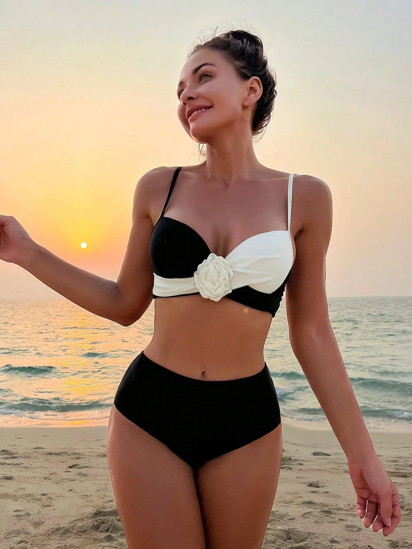 Biquíni Luxo Pérola Brasiliano com Alta Elasticidade e Design Exclusivo