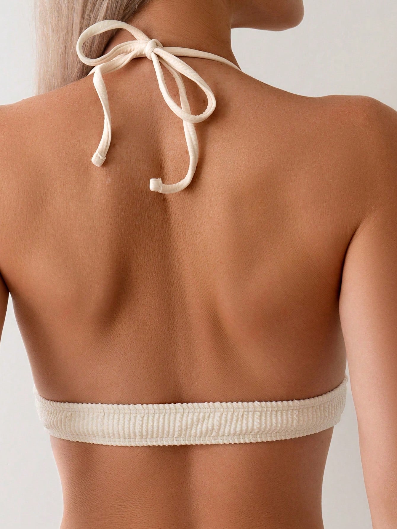 Biquíni de Crochê Magali com Anel e Amarração - Estilo e Conforto