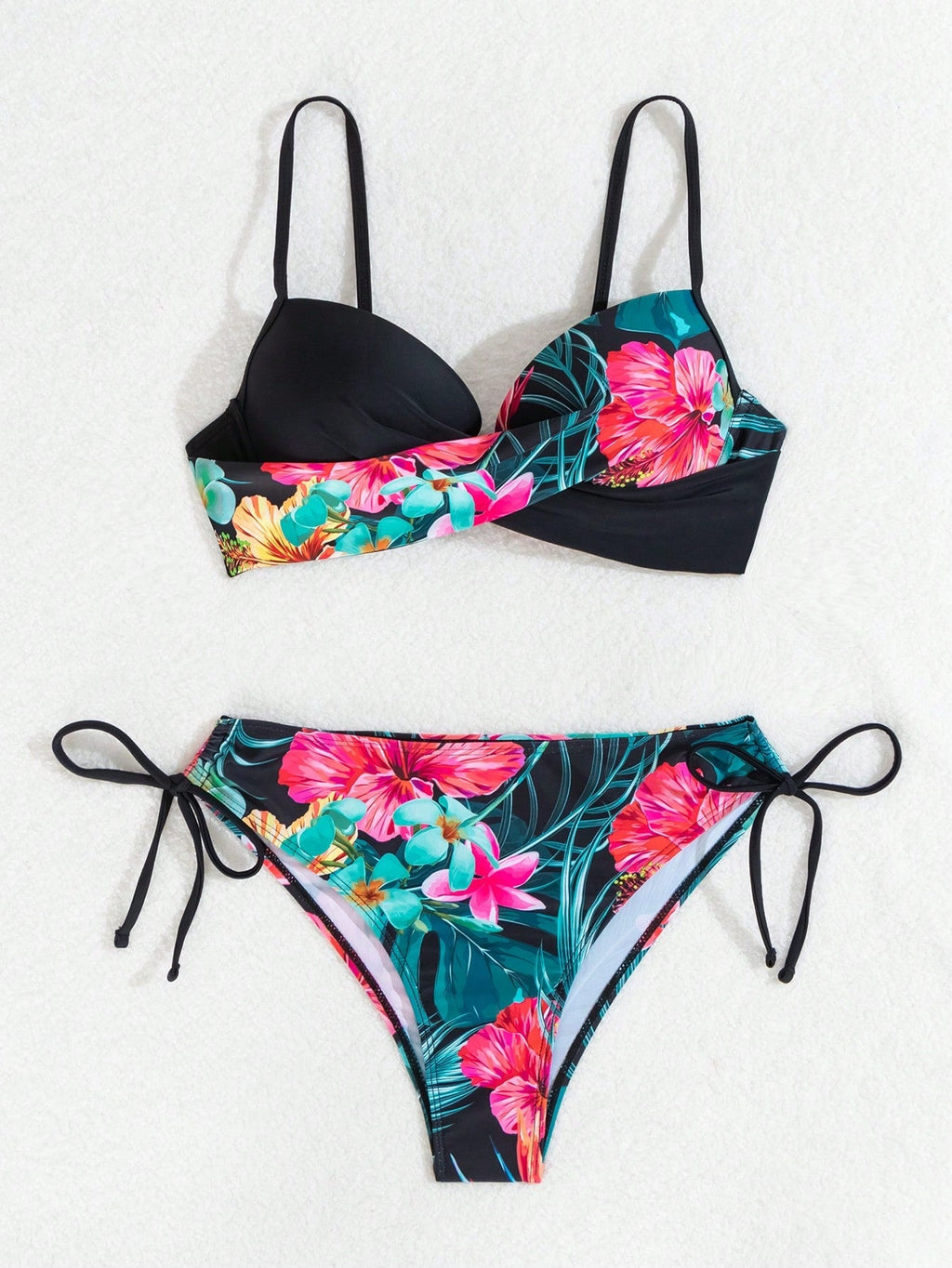 Biquíni Cruzado Floral com Bojo Removível