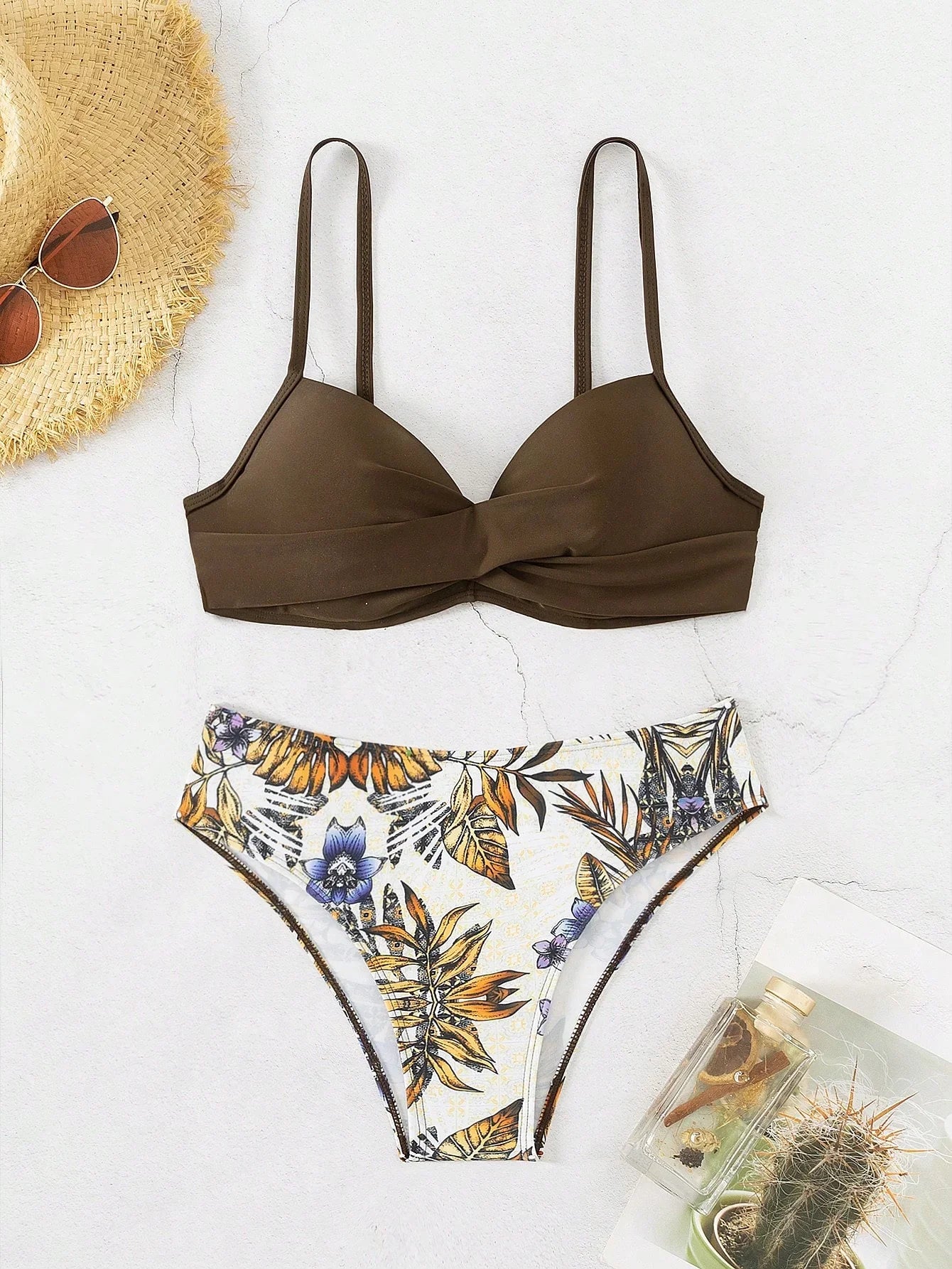 Biquíni Brasileiro Cruzado Safira com Alta Elasticidade e Design Exclusivo