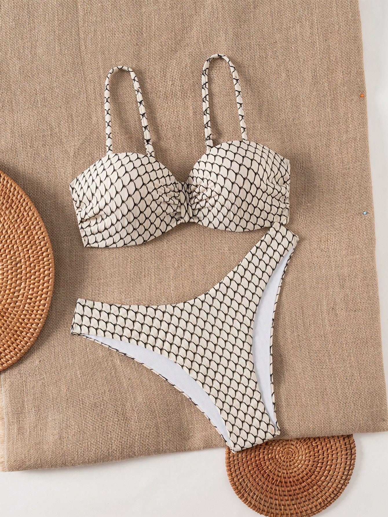 Biquíni Brasileiro Paloma Preto com Design Exclusivo e Conforto