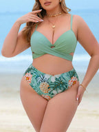 Conjunto de Biquíni Plus Size Samira 3 Peças Preto com Bojo Removível