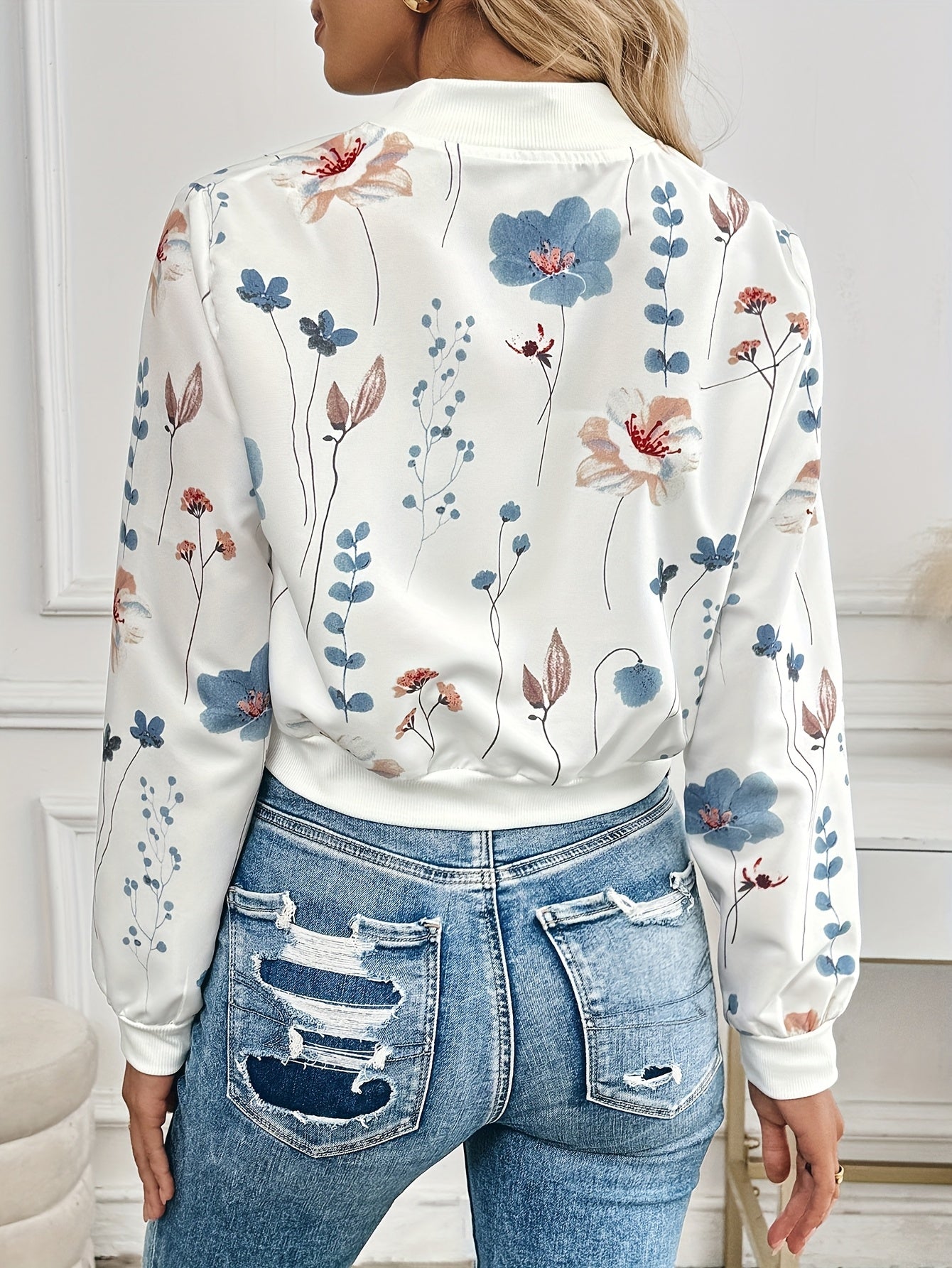 Jaqueta Florencia – Estampa Floral Elegante com Gola Cardigan e Zíper