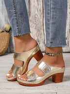 Sandália Plataforma Elegance – Conforto e Estilo com Salto Bloco