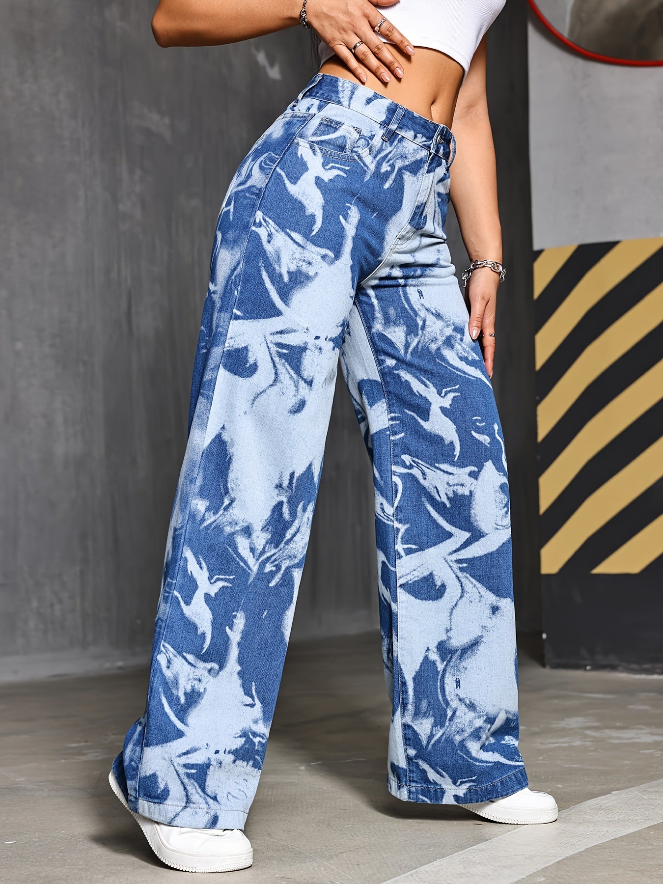 Calça Feminina Jeans Reta Onnat com Estampa Artística Única e Confortável