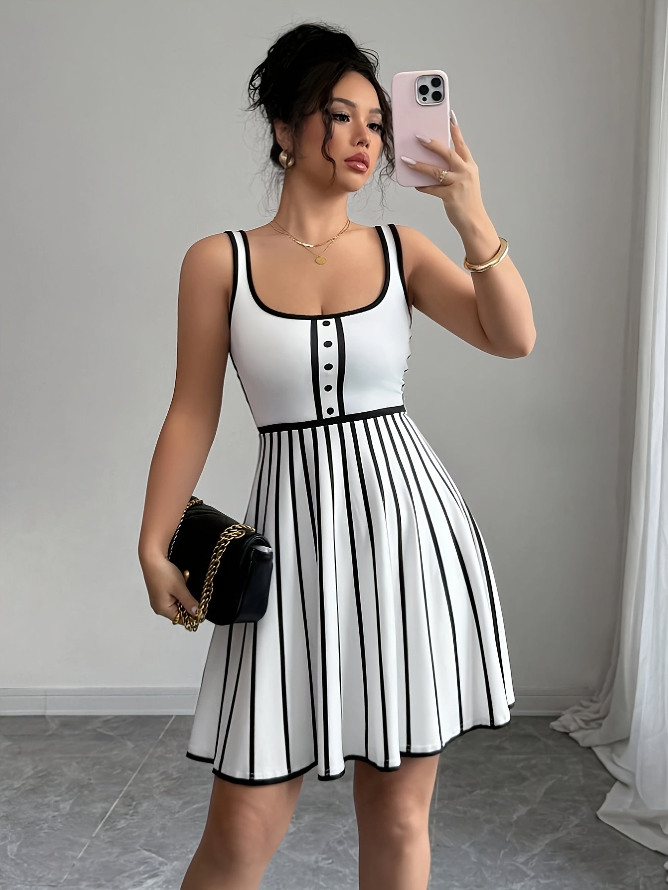 Vestido Aurora Square – Elegante Color Block para Mulheres