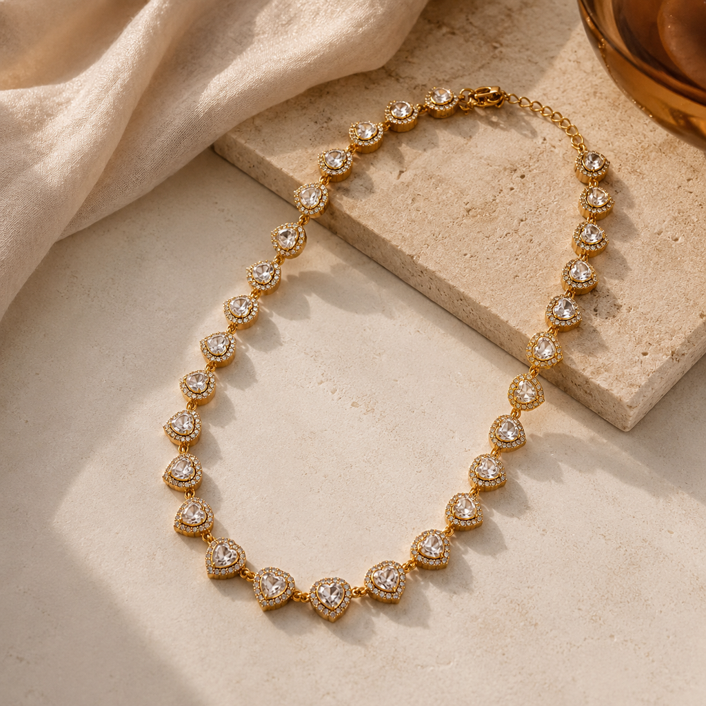 Colar Ariana Corações com Zircônias Banhado em Ouro 18K