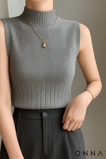 Camiseta Heliar de Malha com Gola Alta Elegante
