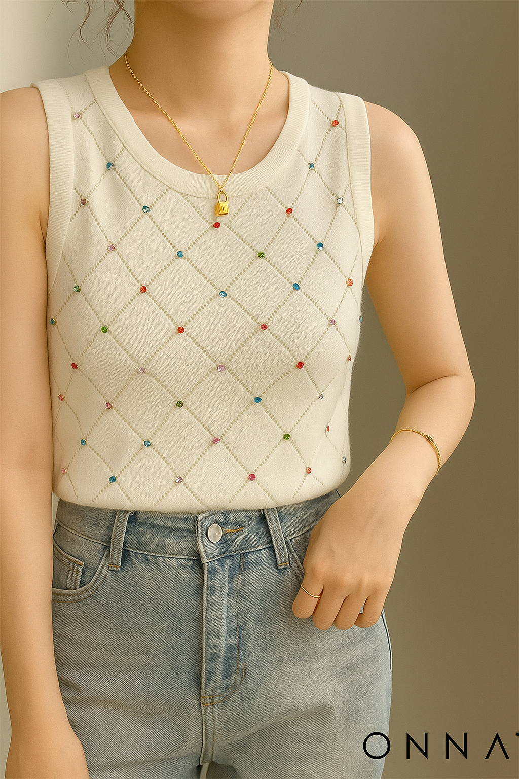 Cropped de Malha Abebey com Miçangas – Ousado e Chic