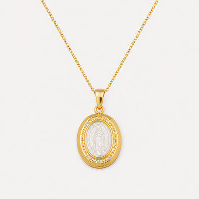 Relicário Nossa Senhora com Madreperola Banhado em Ouro 18K