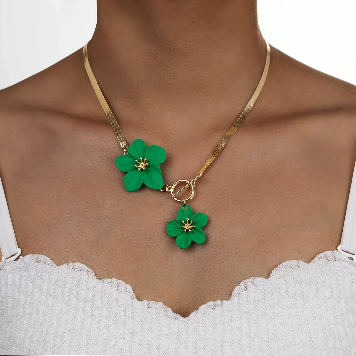 Colar de Corrente com Flor 3D e Fecho OT