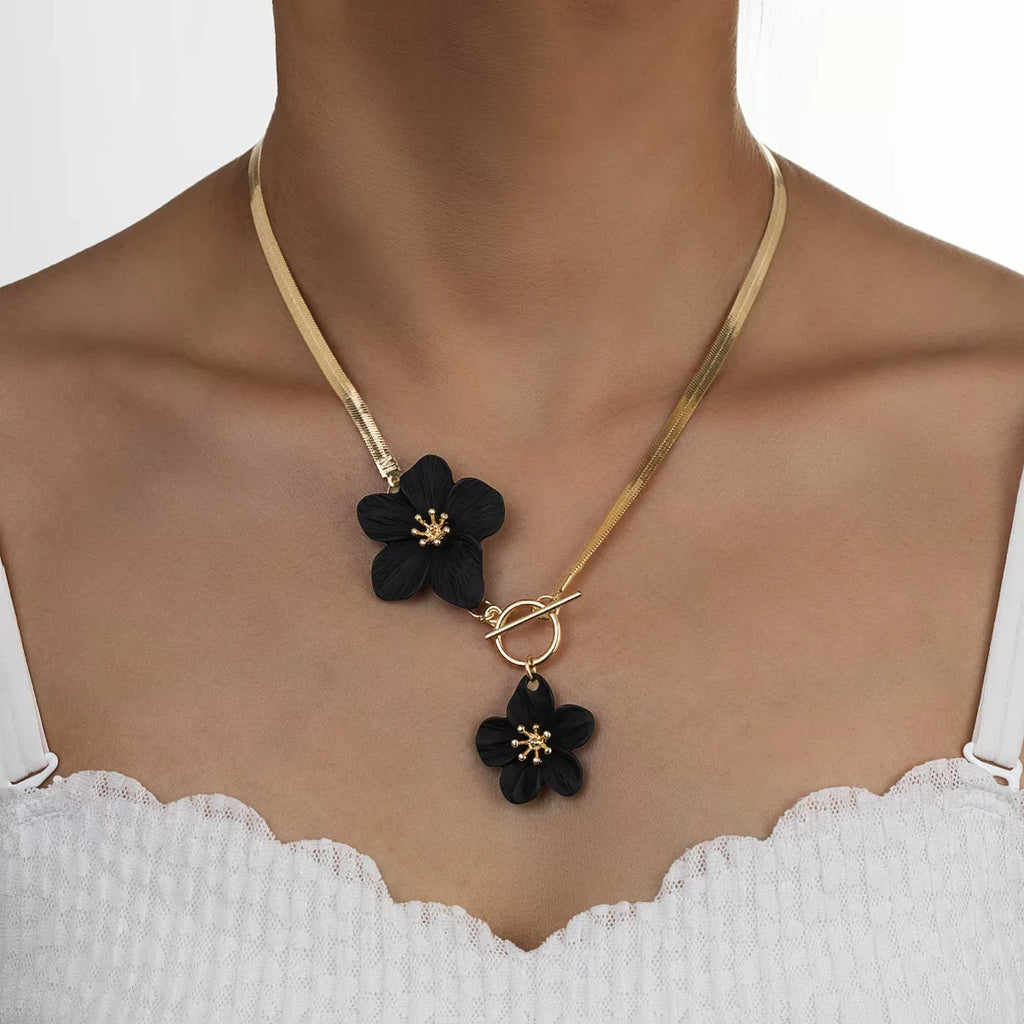 Colar de Corrente com Flor 3D e Fecho OT