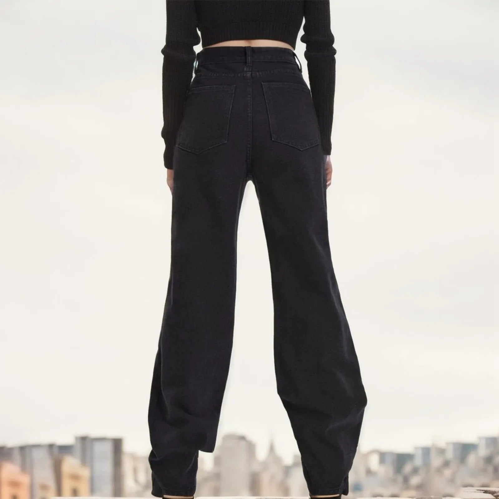 Calça Feminina Jeans Borboleta Éden – Estilo Moderno com Cintura Alta e Conforto