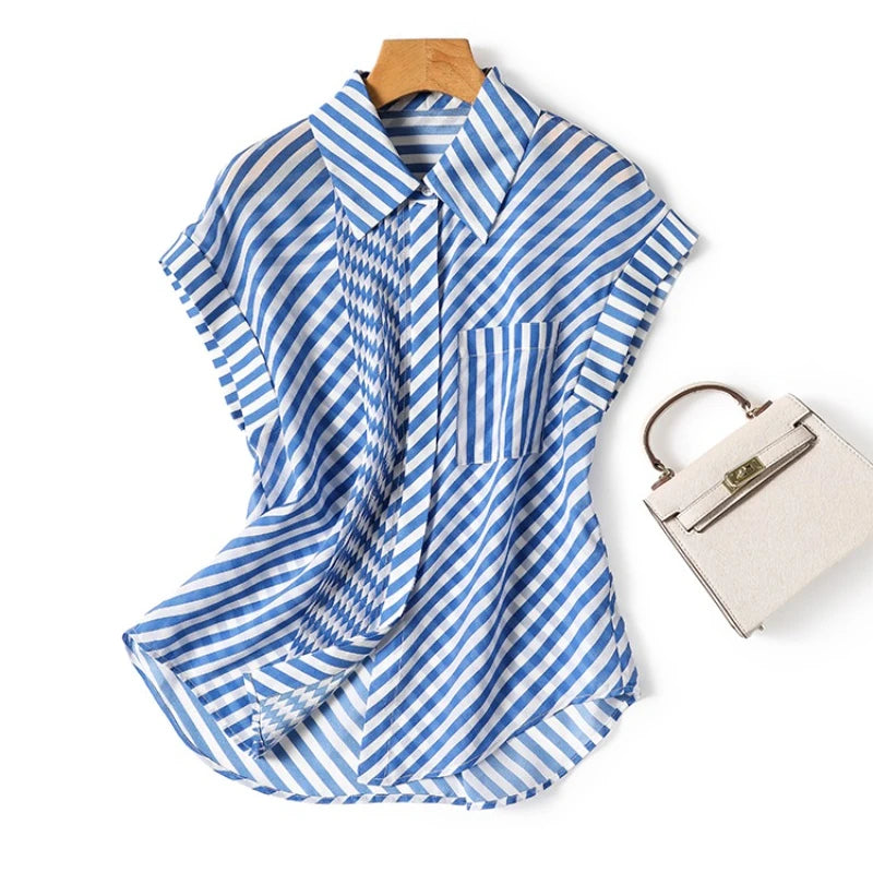 Blusa Vintage Listrada – Elegância Leve