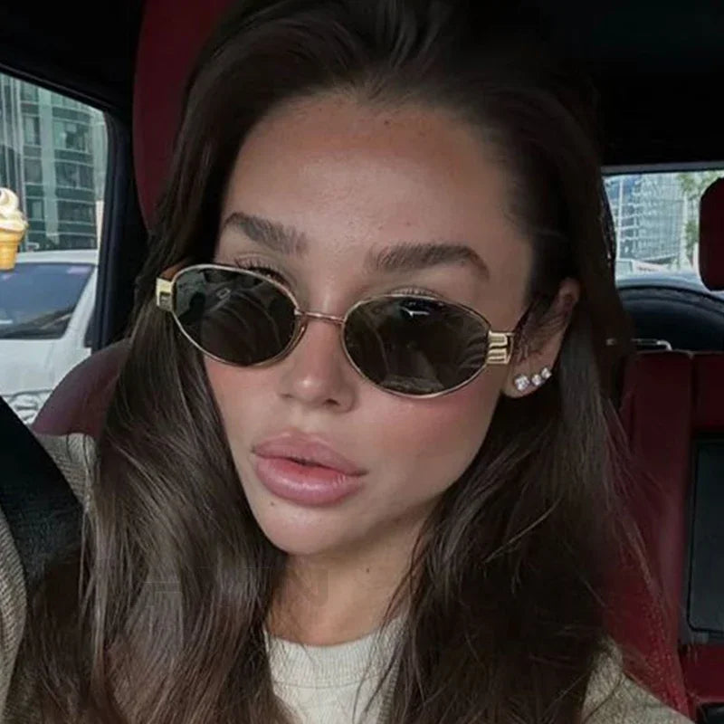 Zahara Sun – Óculos de Sol Feminino Oval com Lentes UV400 e Armação Resistente