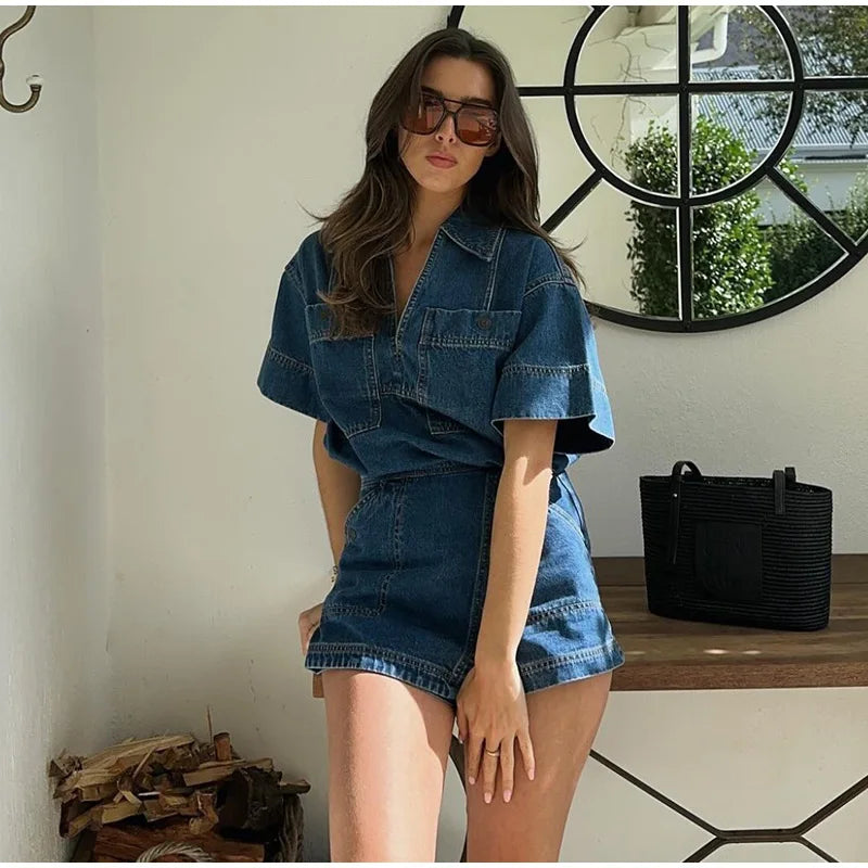 Onnat Glow Conjunto Feminino Jeans | Blusa V + Saia Mini Denim Vintage