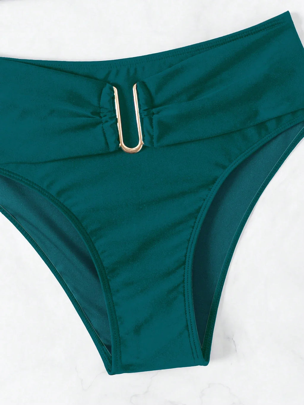 Biquíni Cintura Alta Marcela com Detalhes Elegantes