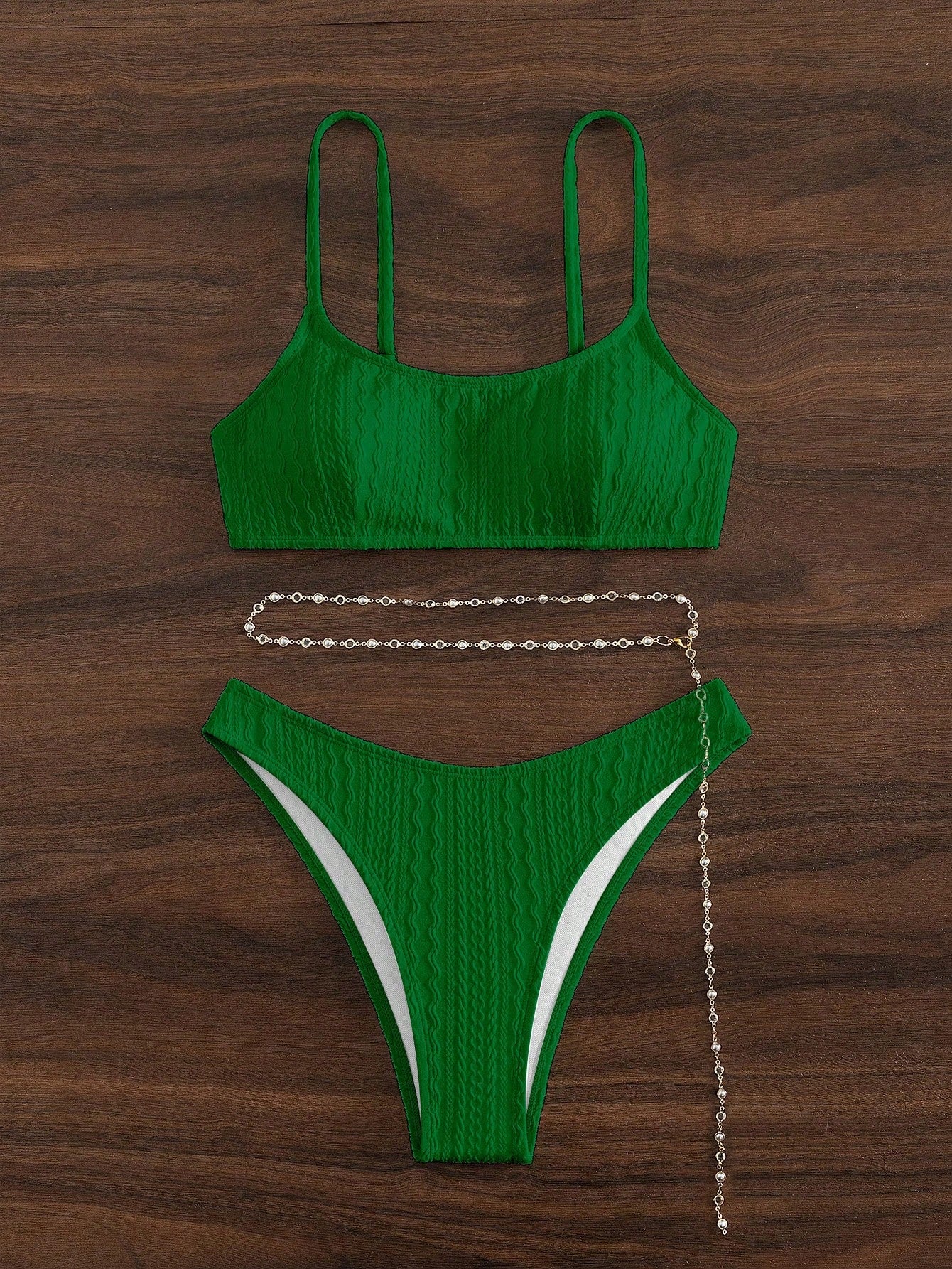 Biquíni Dianne com Cinto Corrente - Conforto e Estilo