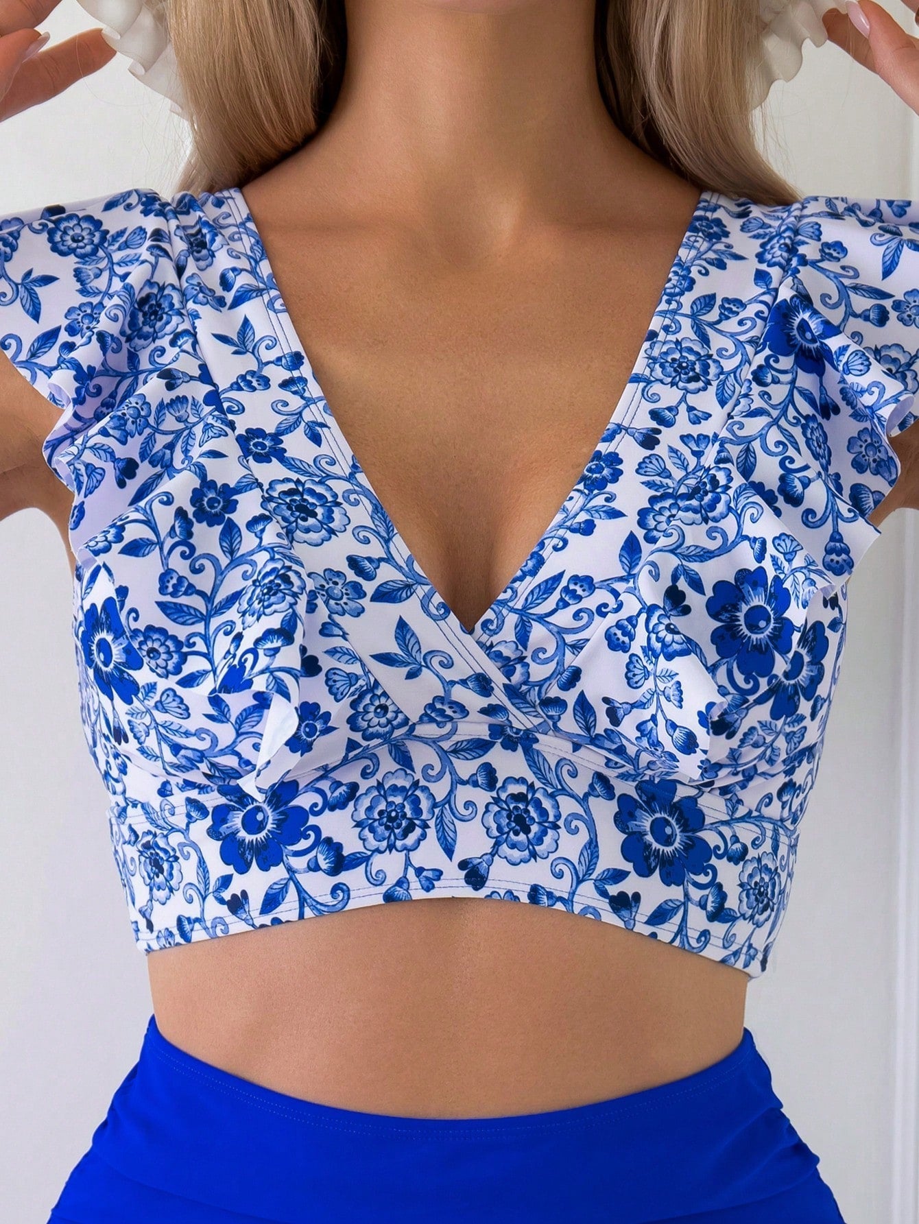 Biquíni Hot Pant Raquel Azul e Branco Floral - Biquínis Brasileiros