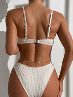 Biquíni Dianne com Cinto Corrente - Conforto e Estilo