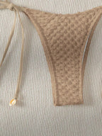 Biquíni Cortininha Iris Triângulo com Detalhes Exclusivos