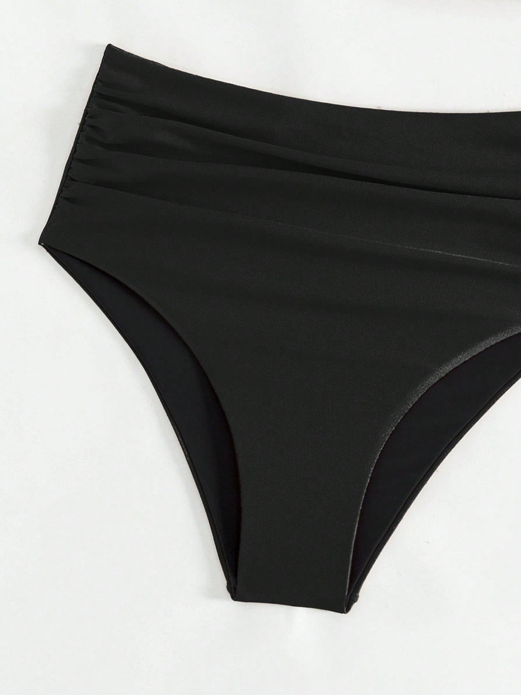 Biquíni Brasileiro Luxo Preto com Bojo Removível e Design Exclusivo