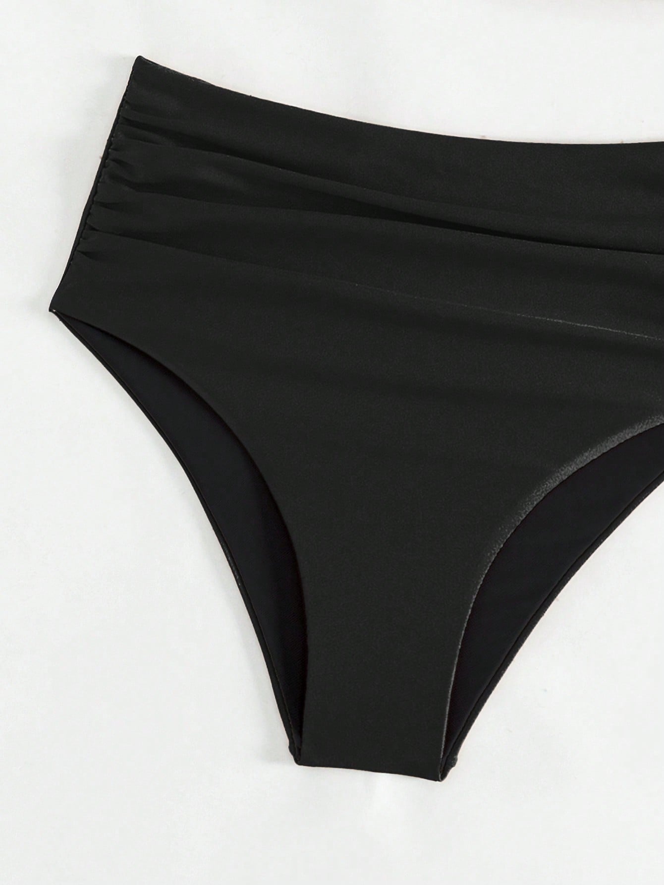 Biquíni Brasileiro Luxo Preto com Bojo Removível e Design Exclusivo