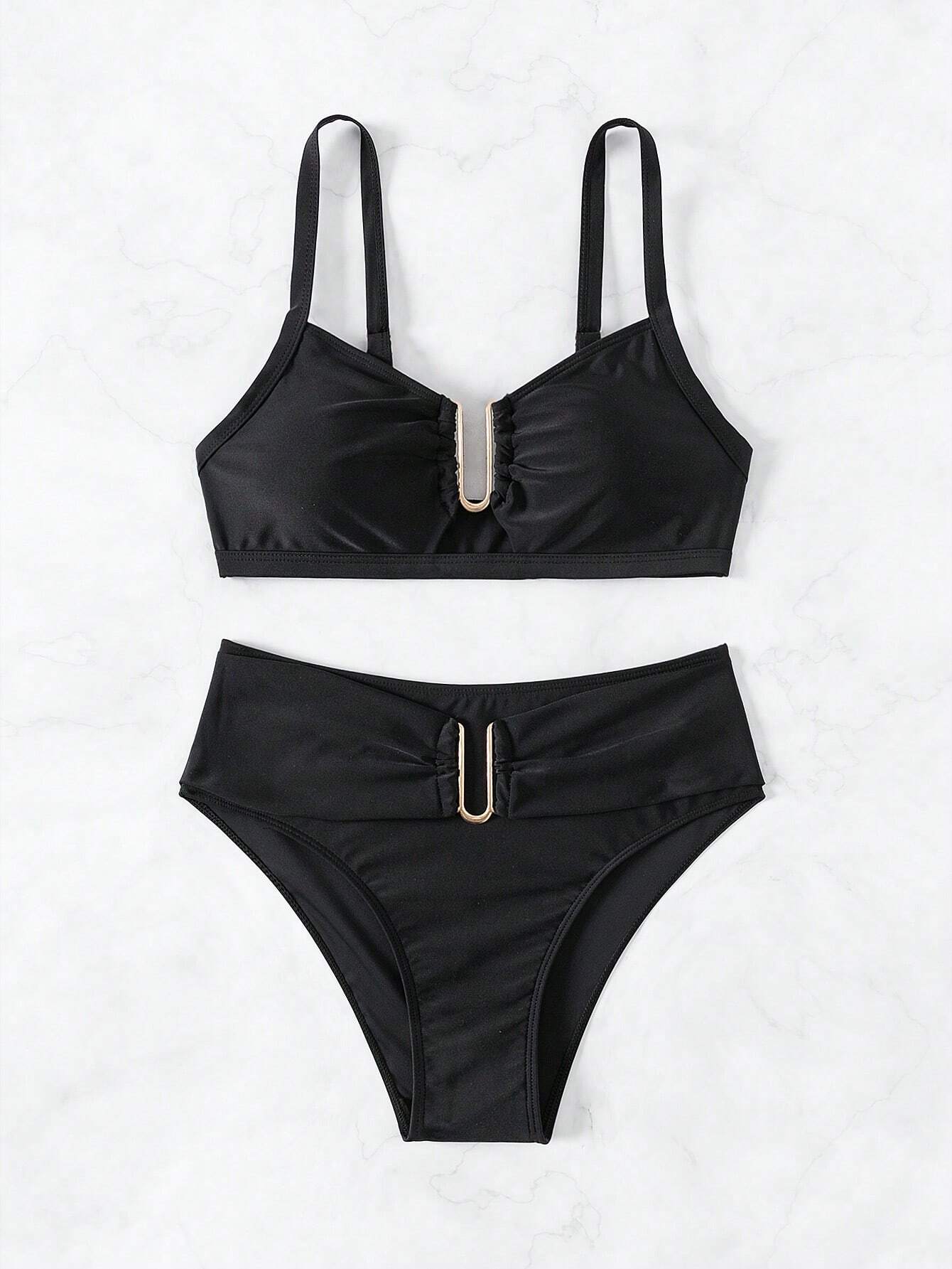 Biquíni Cintura Alta Marcela com Detalhes Elegantes