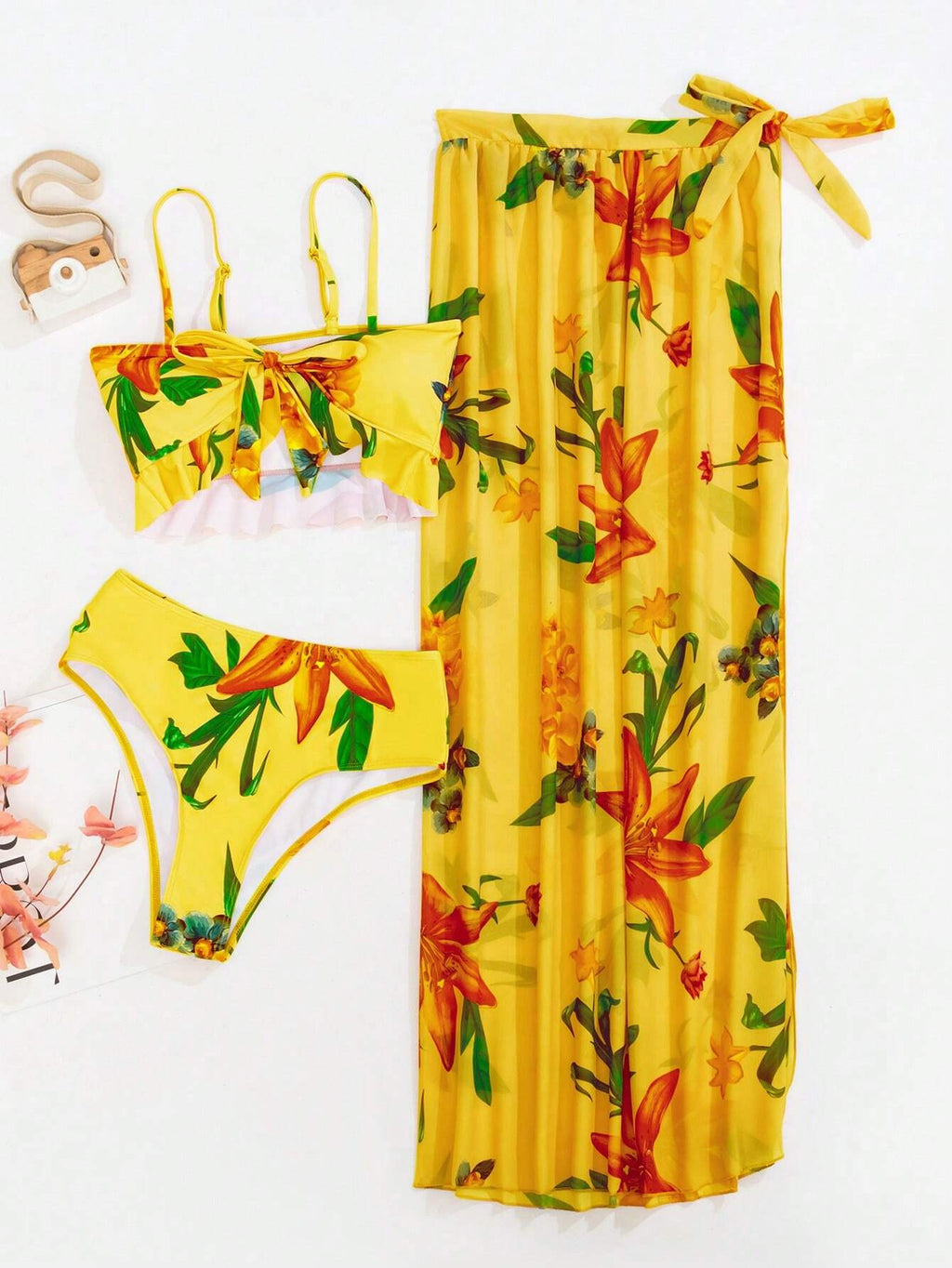 Biquíni Brasileiro com Babado e Saia Amarração Geisa, Estilo Elegante