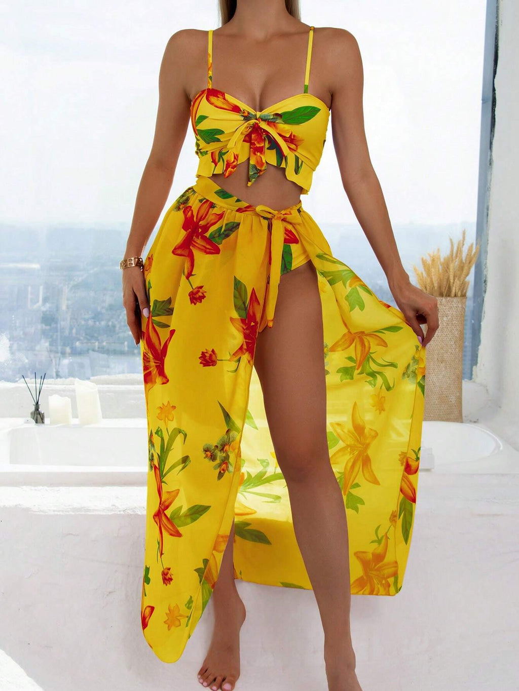 Biquíni Brasileiro com Babado e Saia Amarração Geisa, Estilo Elegante