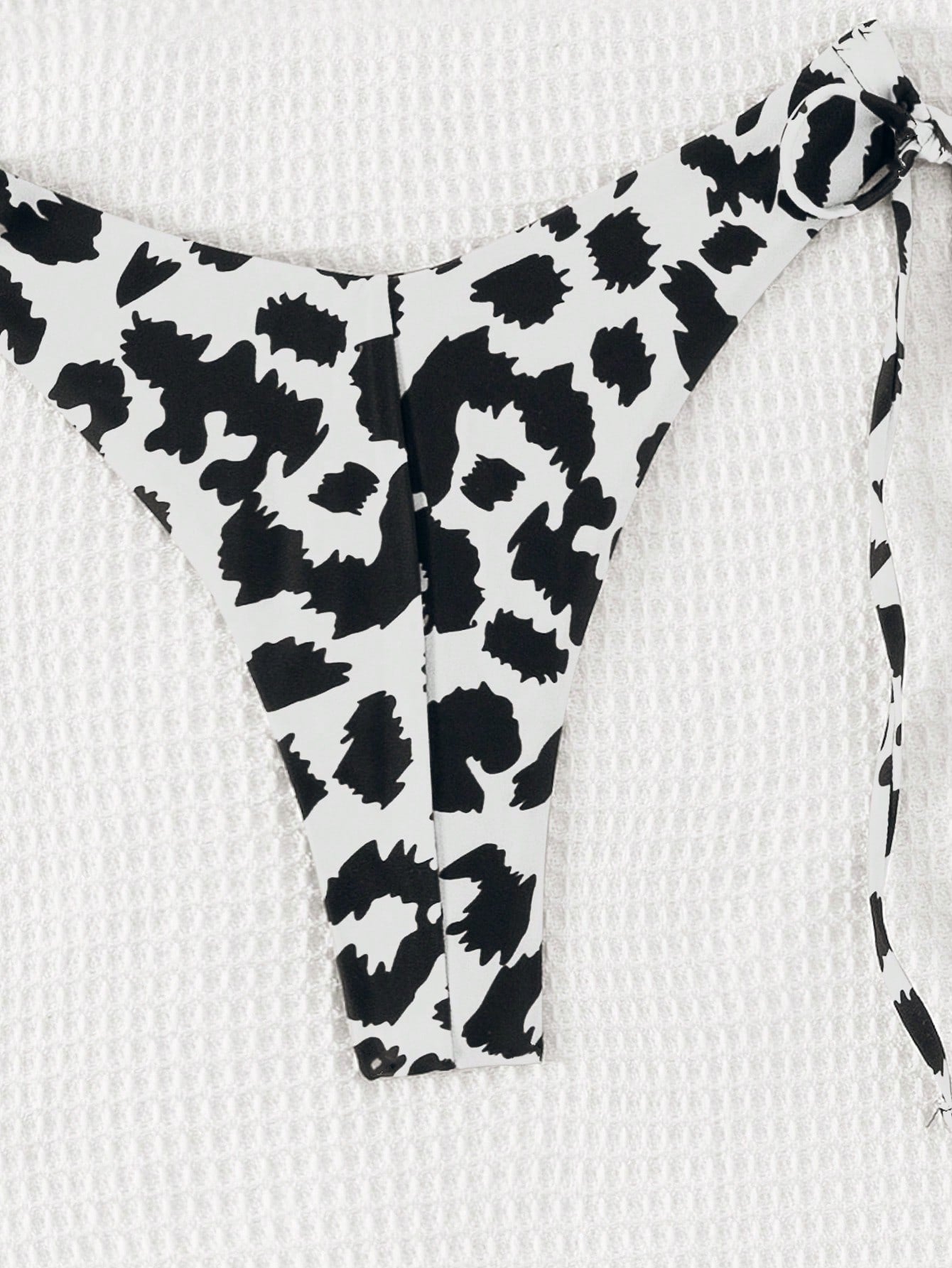 Biquíni Cortininha Triângulo Estampa de Leopardo