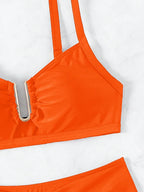 Biquíni Cintura Alta Marcela com Detalhes Elegantes