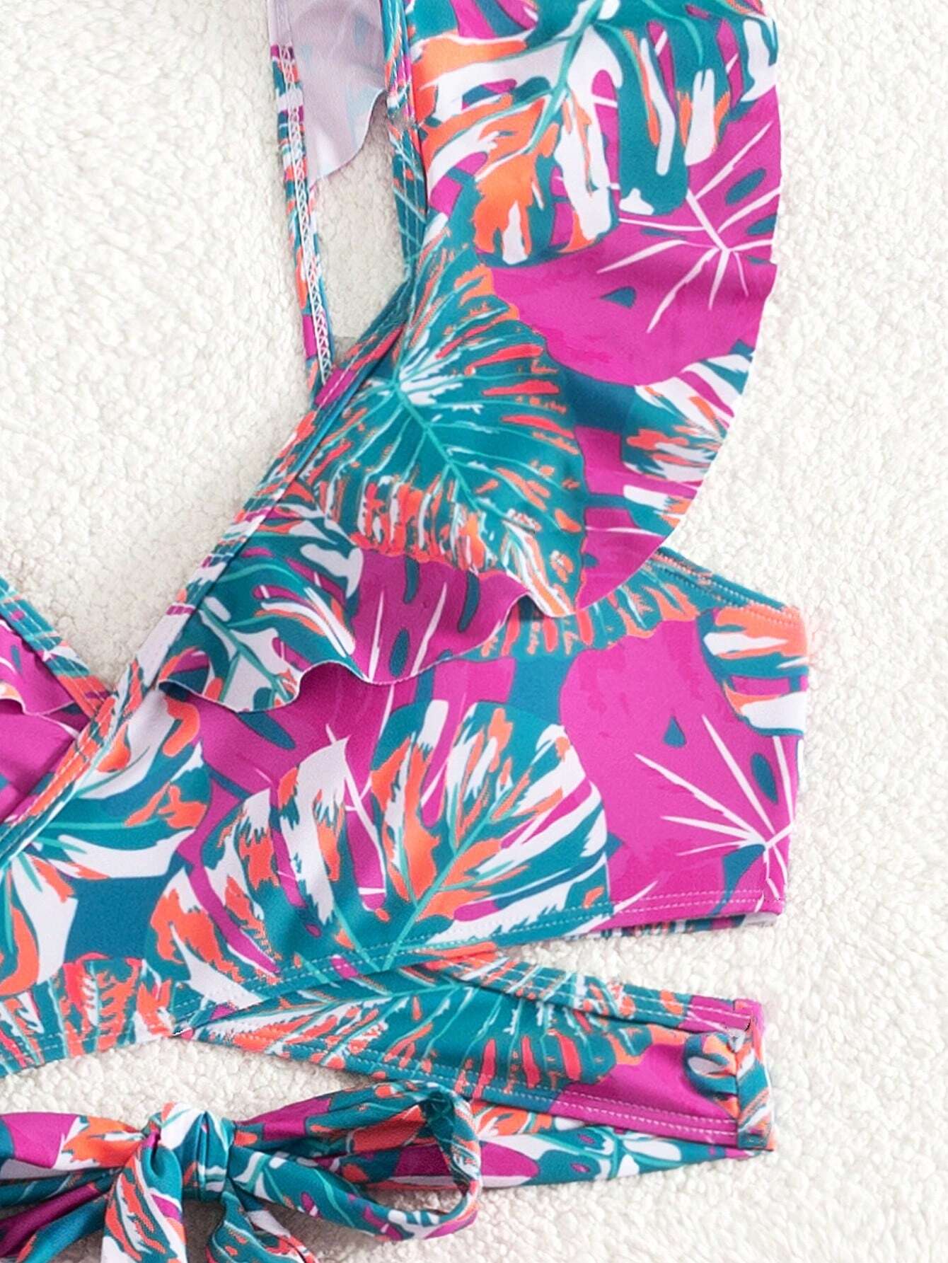 Biquíni Cruzado Valéria com Manga Borboleta