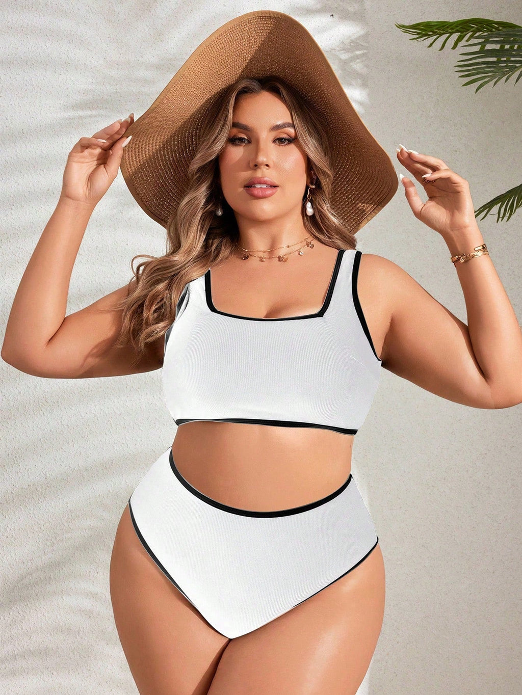 Biquíni Brasileiro Plus Size Arabella com Alta Elasticidade
