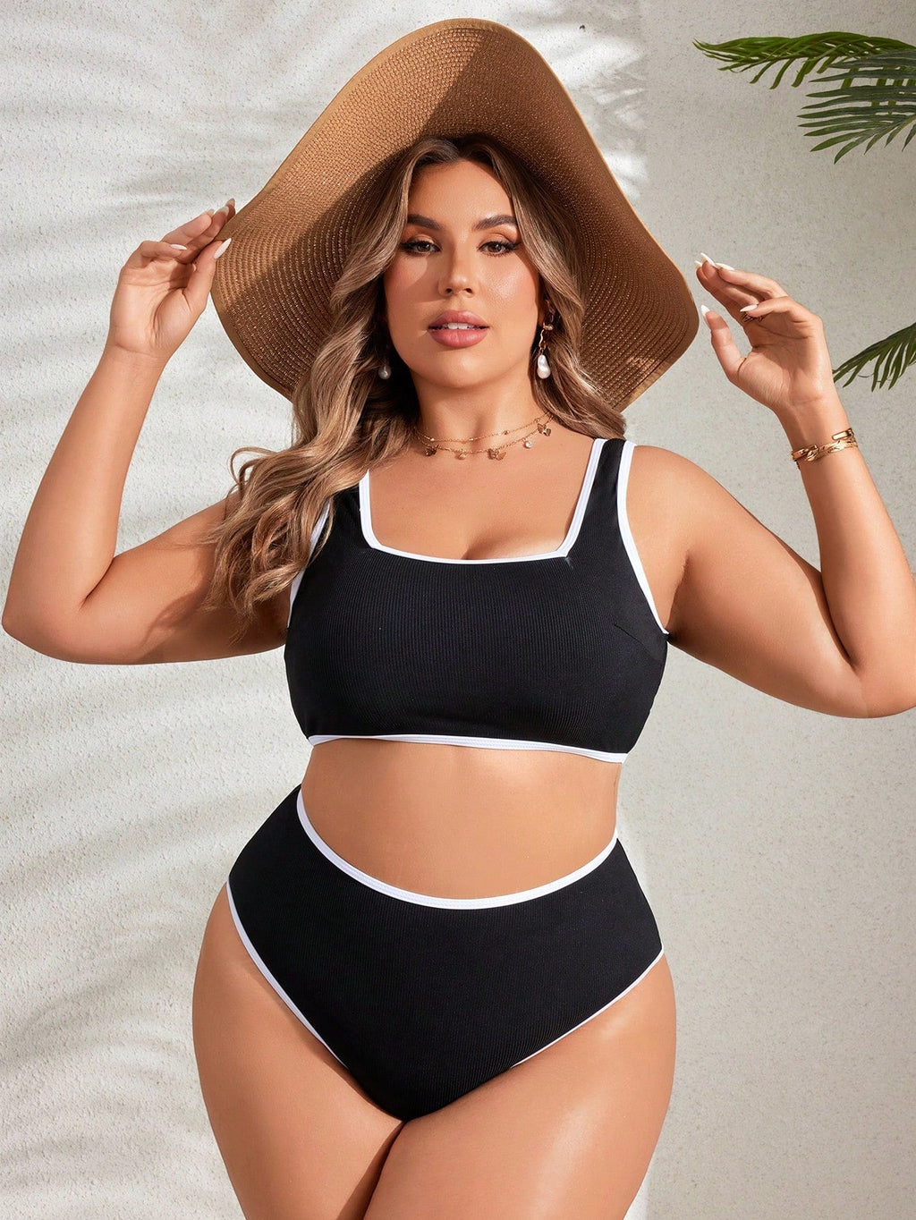 Biquíni Brasileiro Plus Size Arabella com Alta Elasticidade