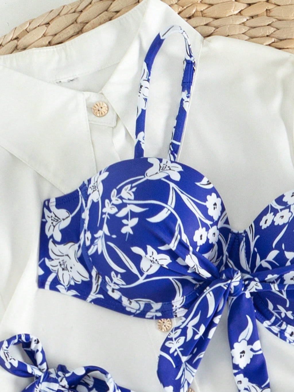 Biquíni Brasileiro Laço Amália Floral Ajustado em Tecido Premium