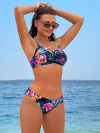 Biquíni Brasileiro Zoey Estampa Tropical com Bojo Removível