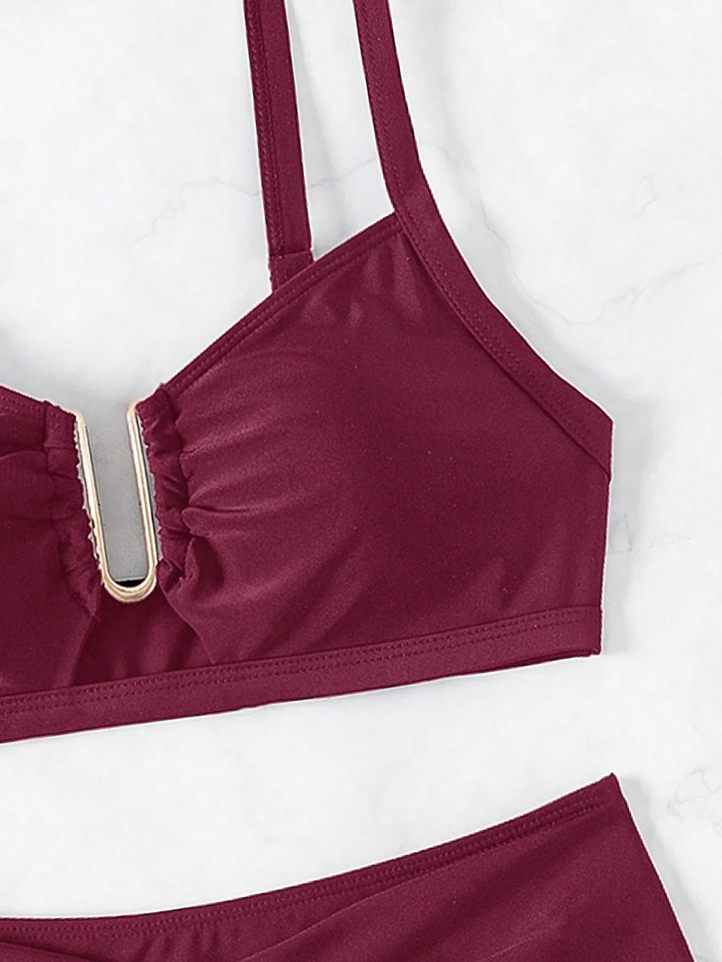 Biquíni Cintura Alta Marcela com Detalhes Elegantes