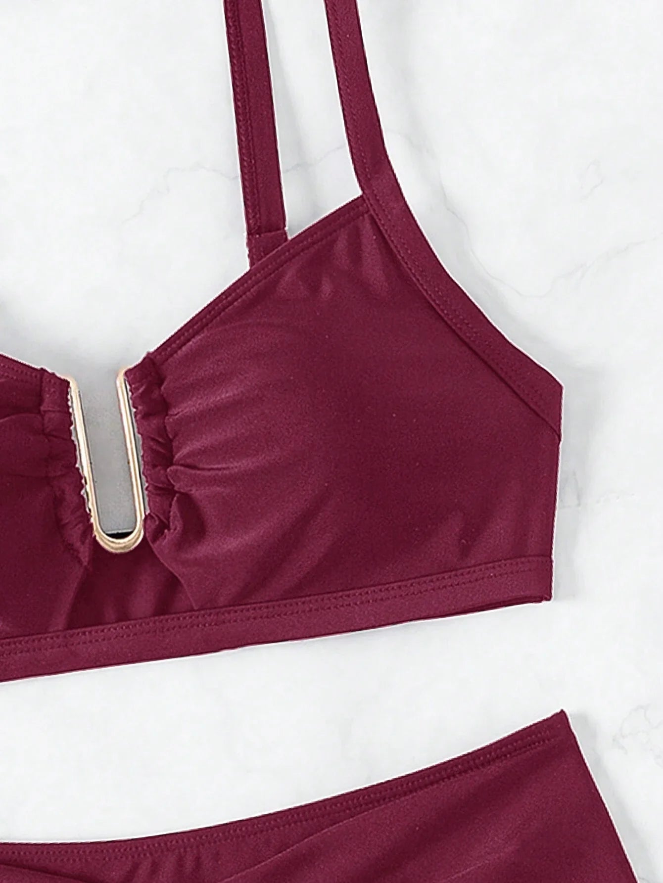 Biquíni Cintura Alta Marcela com Detalhes Elegantes