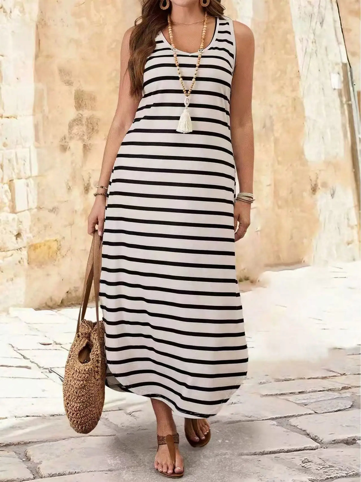 Brisa Listrada – Vestido Plus Size Verão Elegante