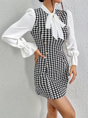 Vestido Plaid Charm – Elegância & Modernidade
