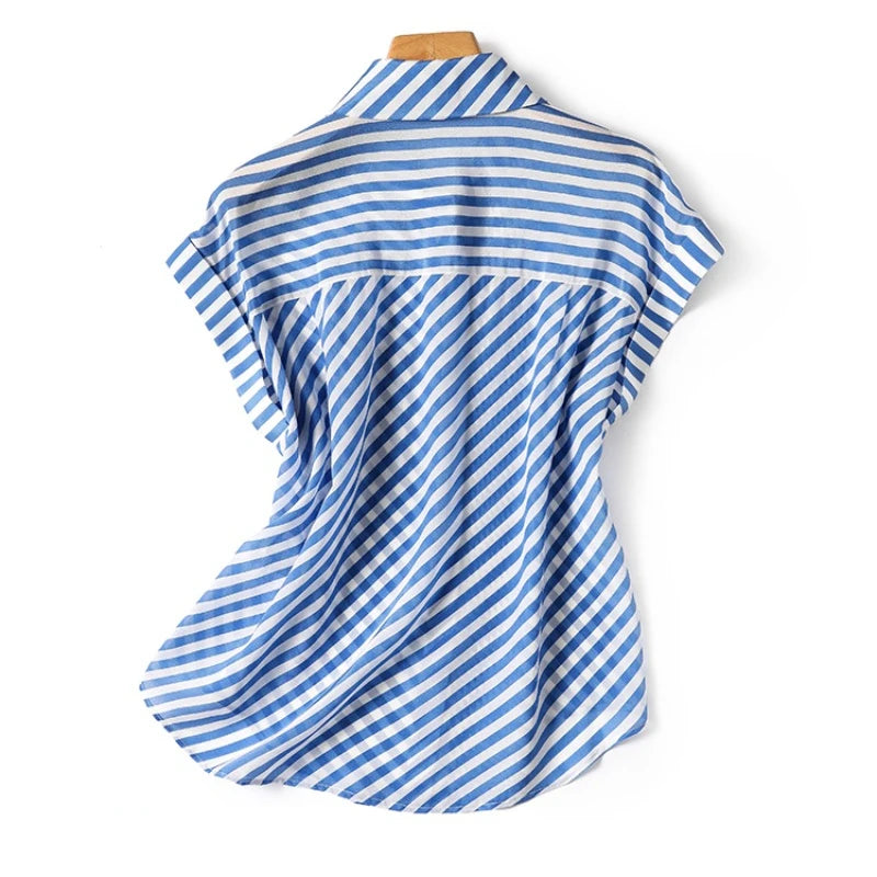 Blusa Vintage Listrada – Estilo e Conforto para o Verão