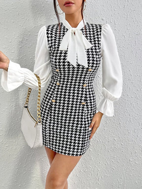 Vestido Plaid Charm – Elegância & Modernidade