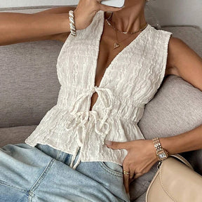 Top Feminino Deep V-Neck Tie – Summer Chic ☀️✨