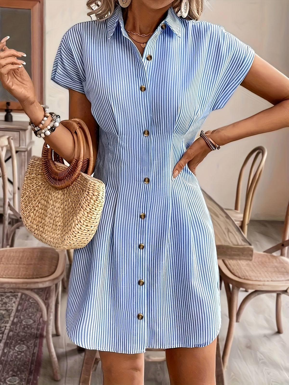 ✨ Elara Stripes – Vestido Camisa Elegante
